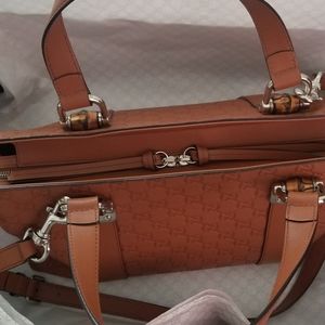 Brand New GUCCISIMA Signature Leather Satchel